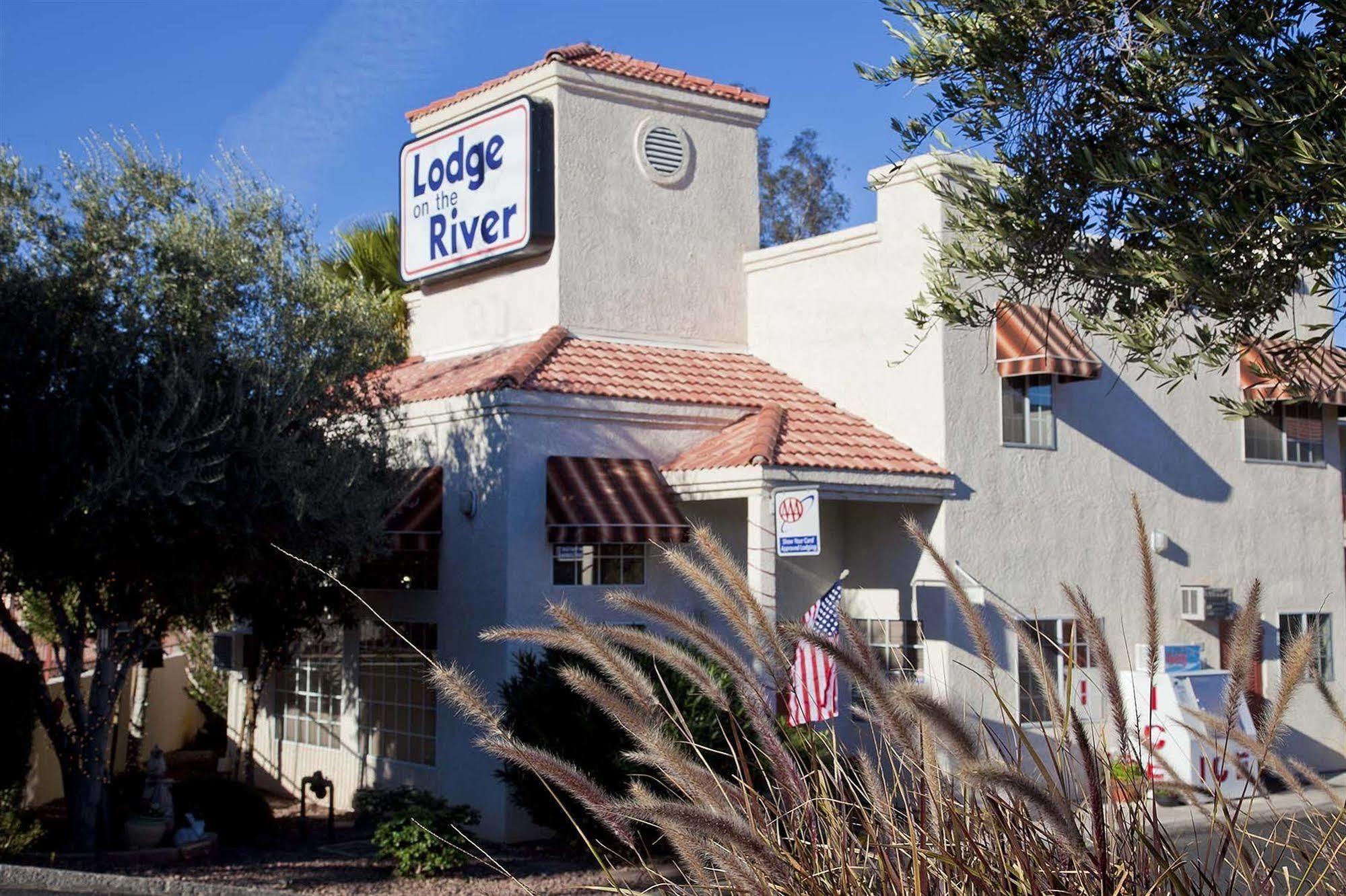 Lodge On The River Булхед Сити Екстериор снимка